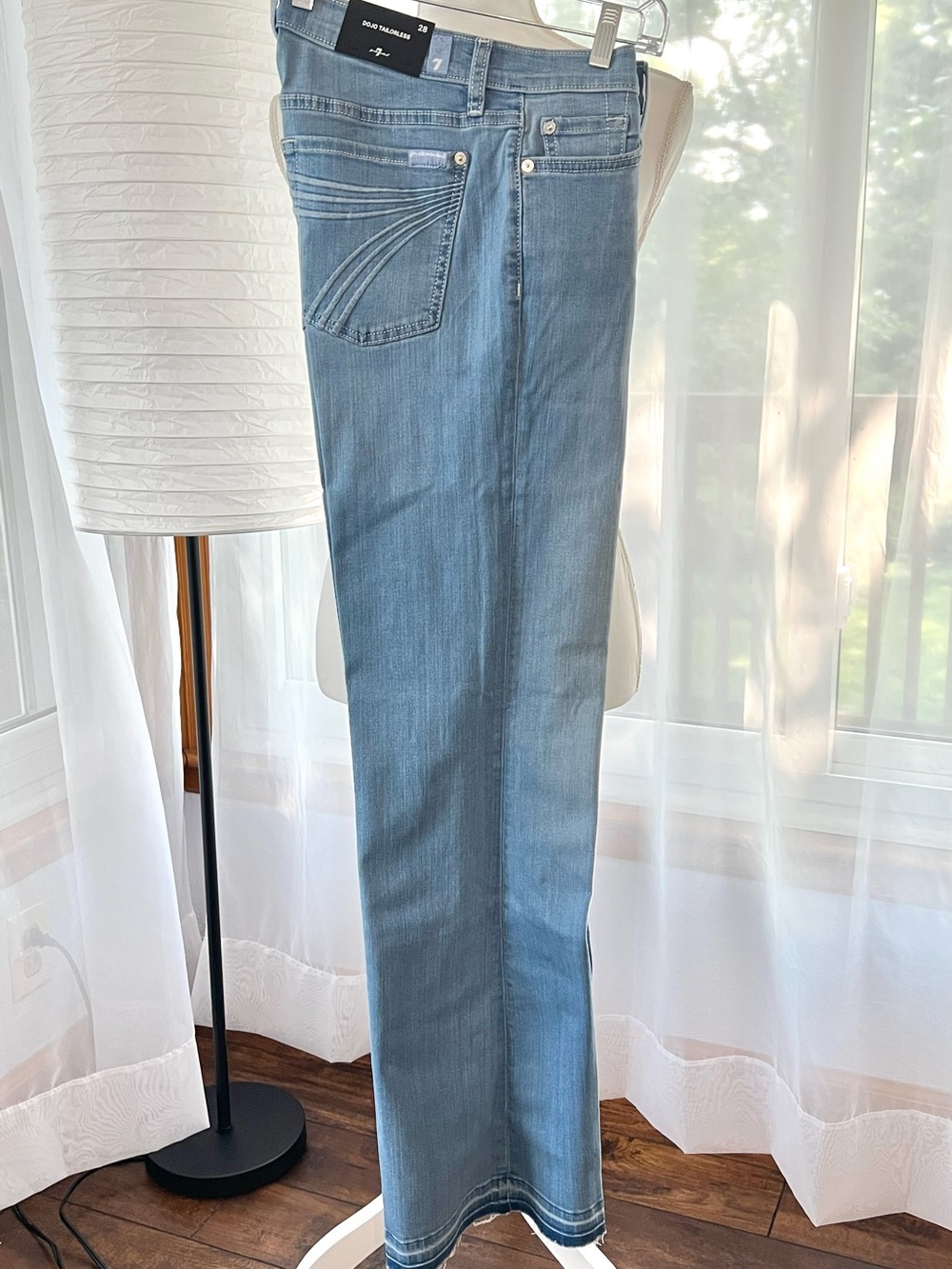 NWT 7 For All Mankind Dojo Tailorless Flare Jeans Color Marrakech Wash Size 28 - Picture 10 of 16